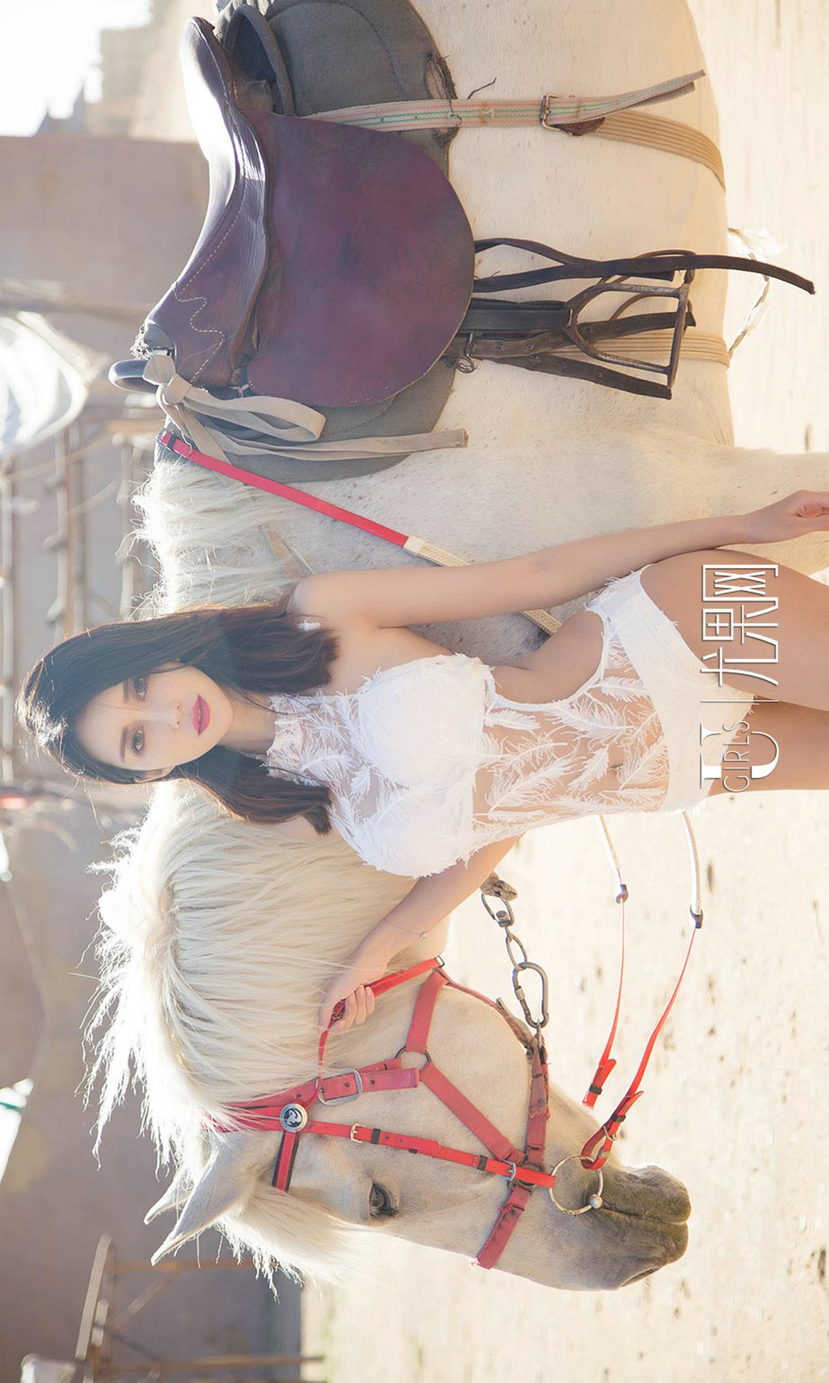 [爱尤物]2018APP NO.1118 田梓茵一漠颜